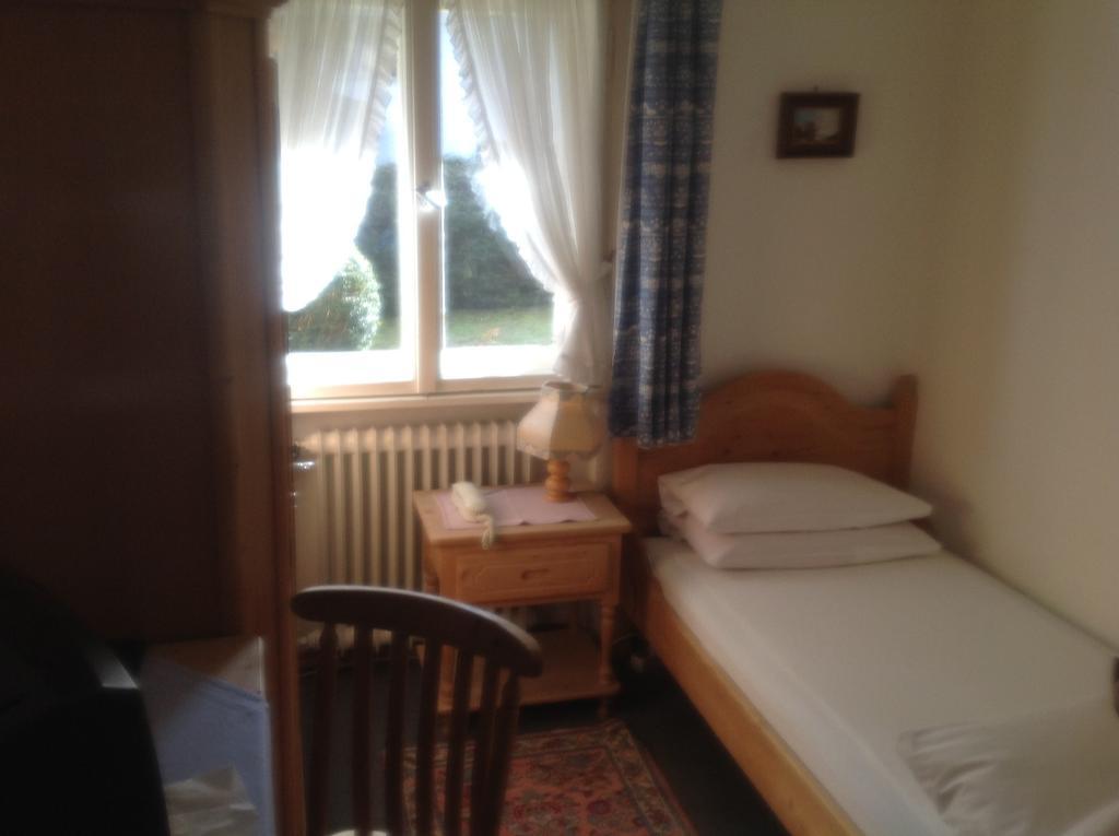 Haus Hollental Hotel Garmisch-Partenkirchen Habitación foto